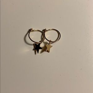 Brandy Melville star earrings